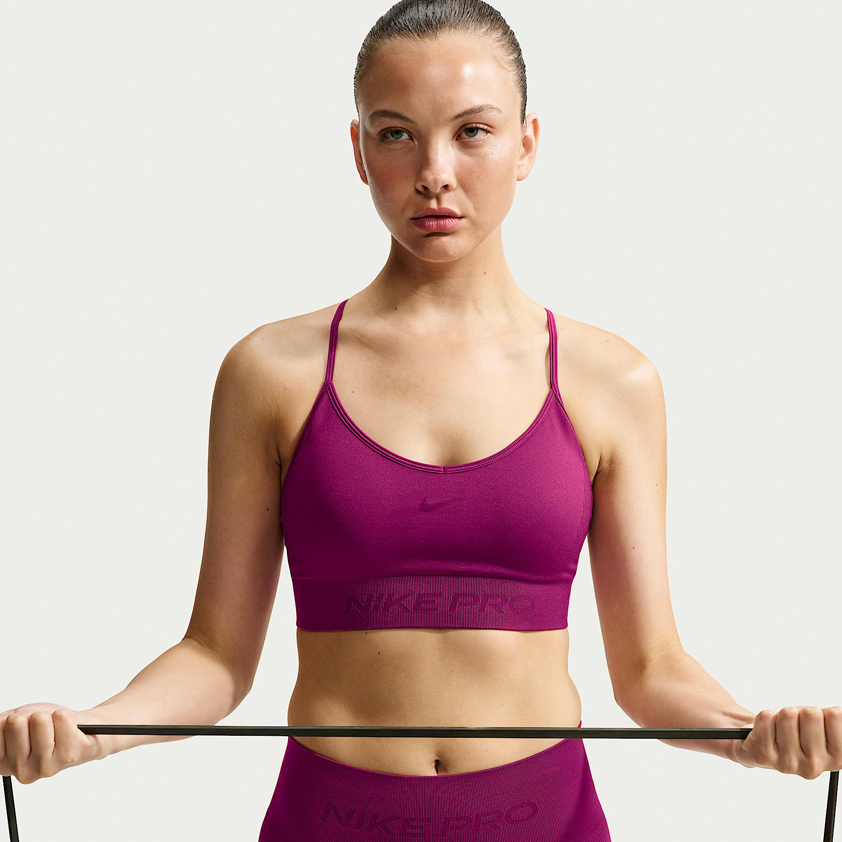 Nike Pro Seamless Women's Light-Support Padded Sports Bra. Nike LU